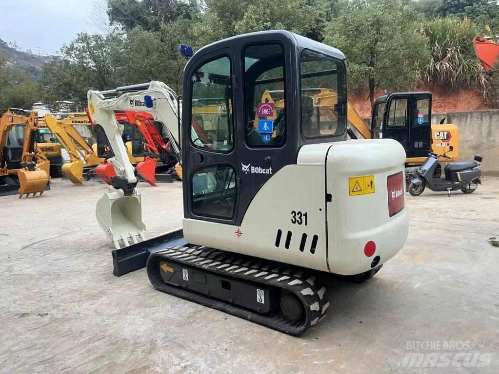 Bobcat 331 Mini rýpadla < 7t