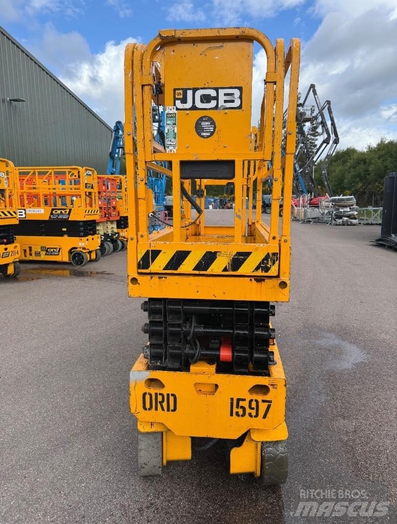 JCB S 2632 E Nůžková zvedací plošina