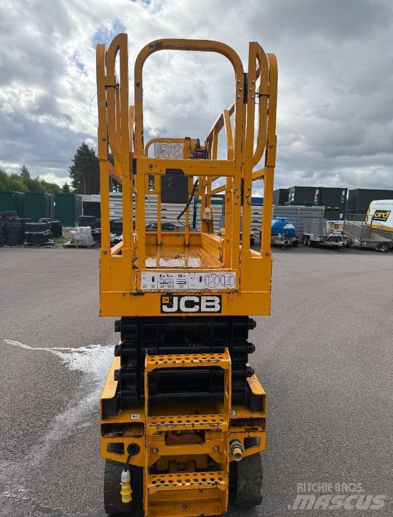 JCB S 2632 E Nůžková zvedací plošina