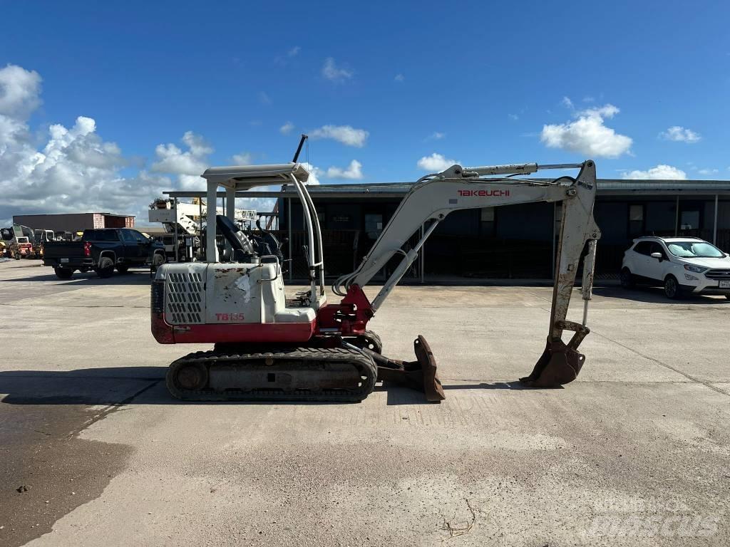 Takeuchi TB 135 Pásová rýpadla