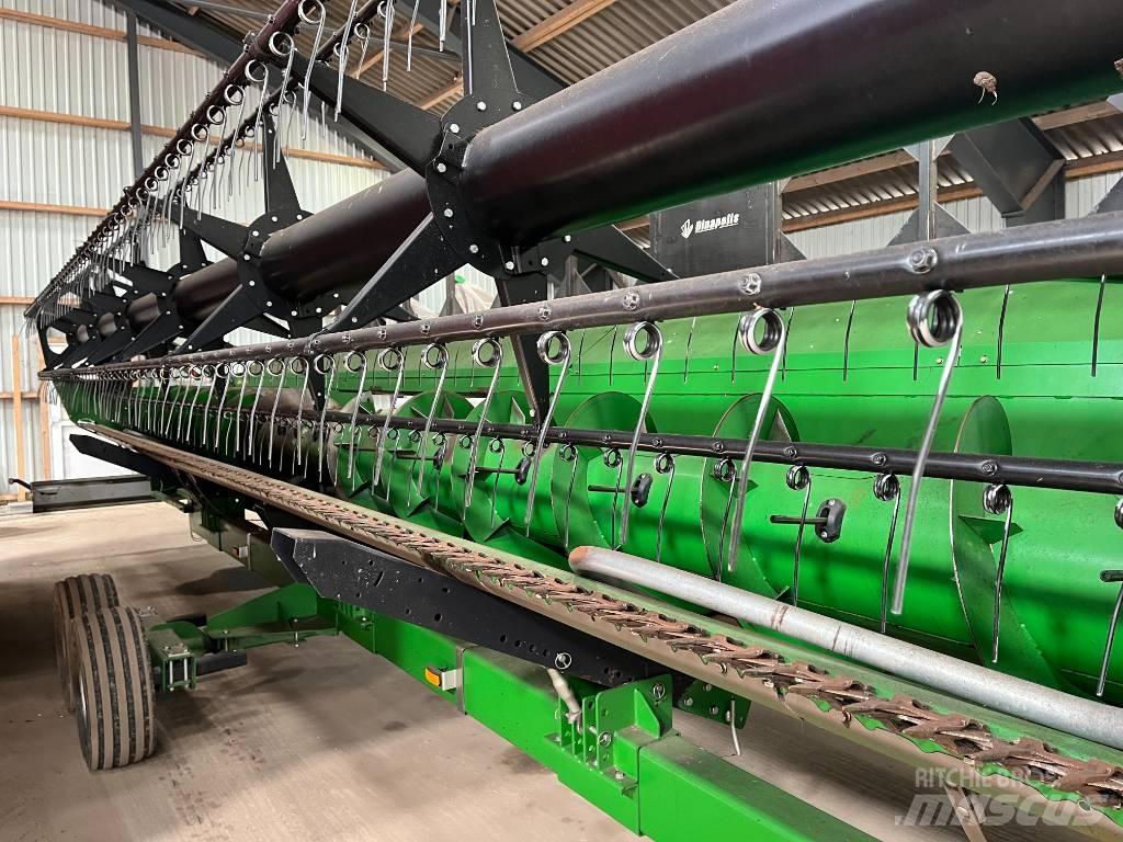 John Deere T670 Sklízecí mlátičky