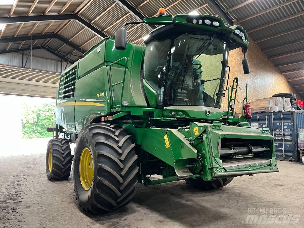 John Deere T670 Sklízecí mlátičky