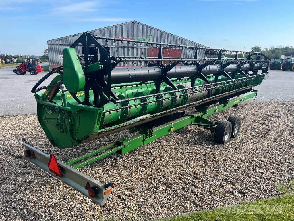 John Deere T670 Sklízecí mlátičky