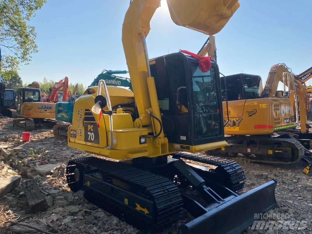 Komatsu 70-8 Pásová rýpadla