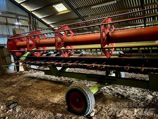 CLAAS Lexion 460 Sklízecí mlátičky