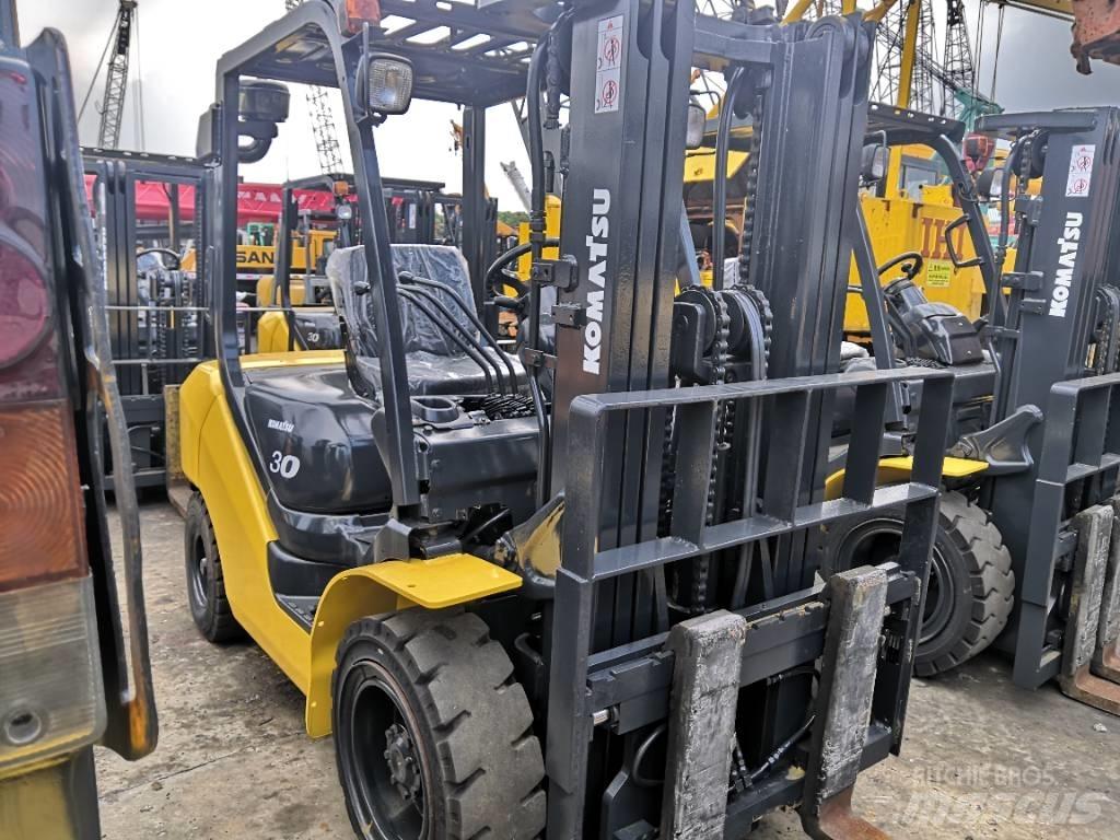 Komatsu 3 Ton Dieselové vozíky