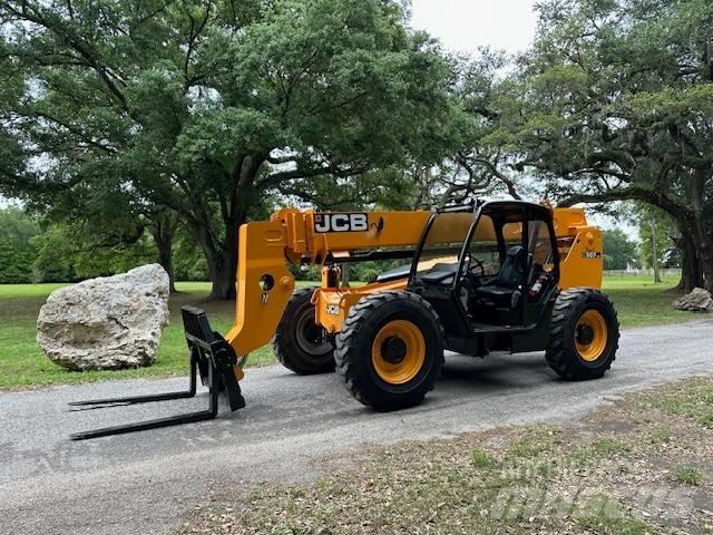 JCB 507-42 Teleskopické manipulátory