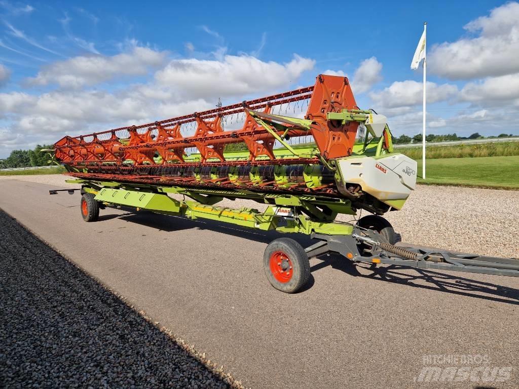 CLAAS Lexion 770 TT Sklízecí mlátičky