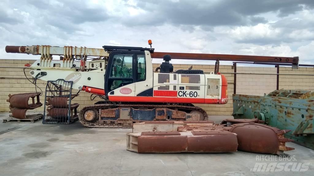 CAT 330C Pásová rýpadla