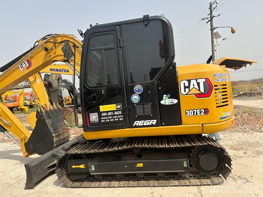 CAT 307E2 Mini rýpadla < 7t