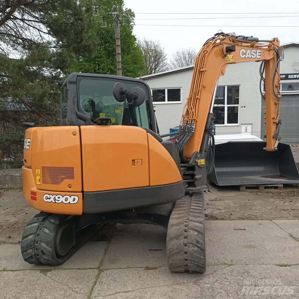 CASE CX 90 D Midi rýpadla 7t - 12t
