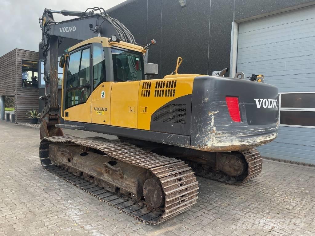 Volvo EC210CL Pásová rýpadla