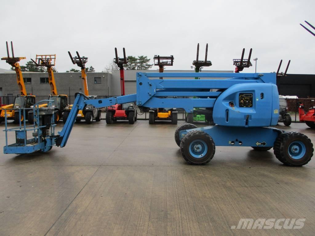 JLG 510 AJ (046) Kompaktní samohybné kloubové plošiny