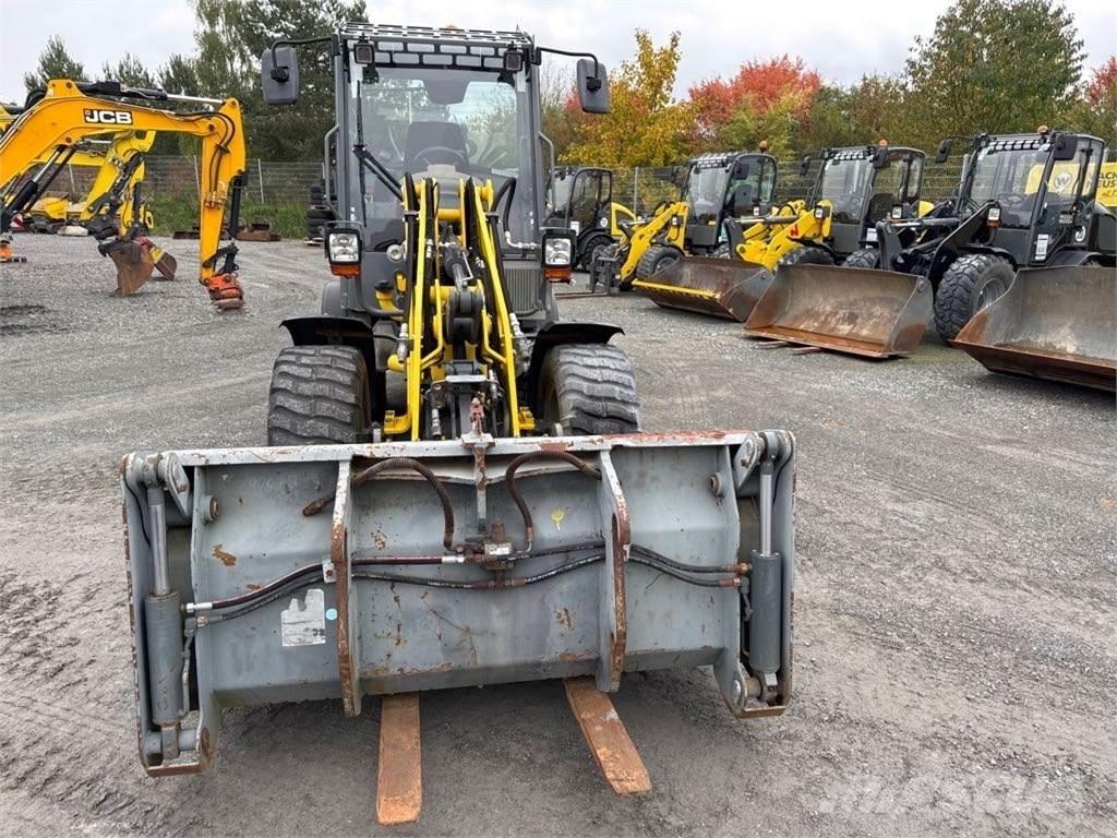Wacker Neuson WL38 Kolové nakladače