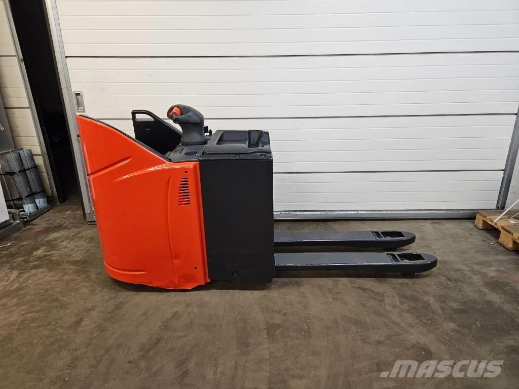 Linde T20SP Nízkozdvižný vozík