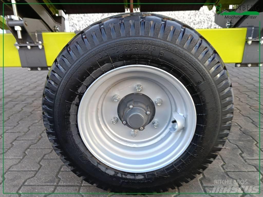 CLAAS VARIO 930 Příslušenství a náhradní díly ke kombajnům