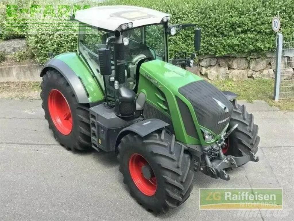 Fendt 828 vario s4 Traktory