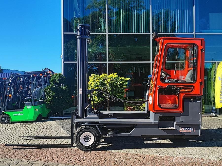 Combilift C5000XL 4 cestní vysokozdvižné vozíky