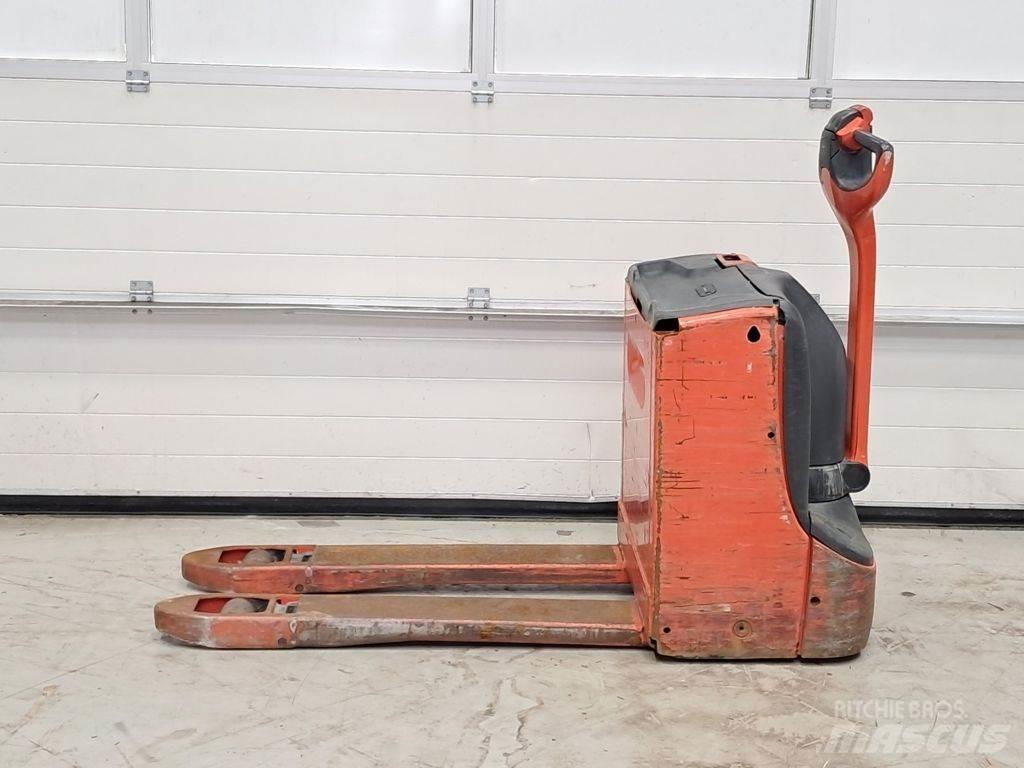 Linde T16 Nízkozdvižný vozík