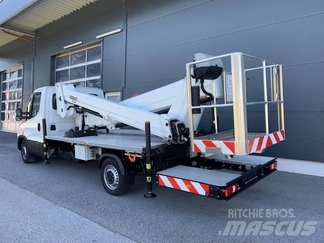 VERSALIFT VTX-240.3 Autoplošiny