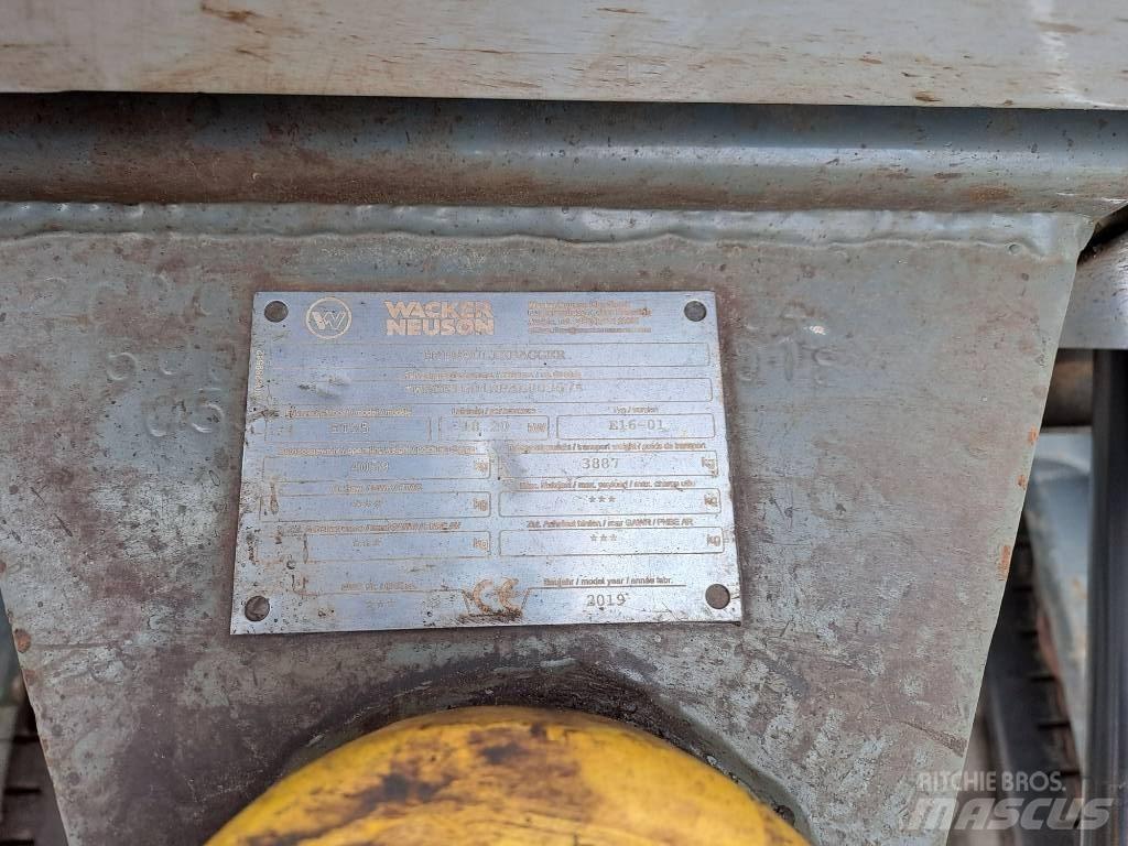 Wacker Neuson ET35 Pásová rýpadla