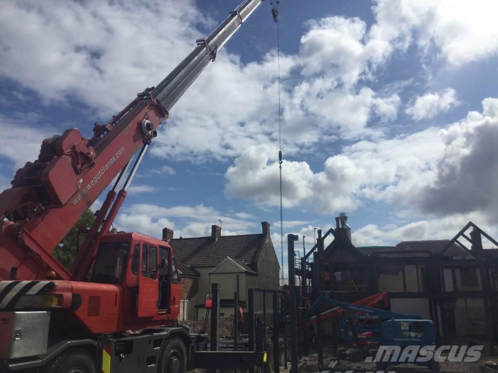 Kobelco rk200-2 Univerzální terénní jeřáby