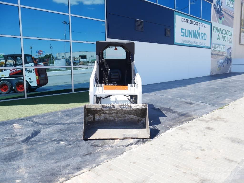 Bobcat S 100 Smykem řízené nakladače