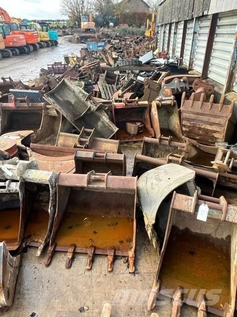  Buckets Assorted Lopaty