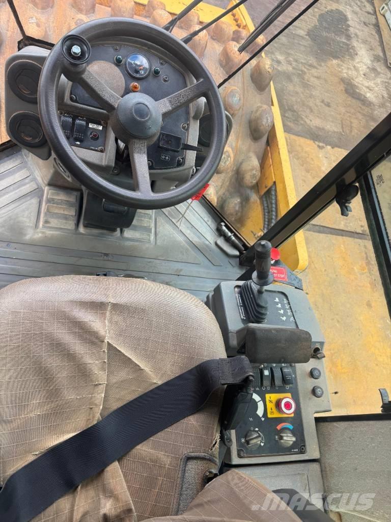 CAT CP 76 Tahačové válce