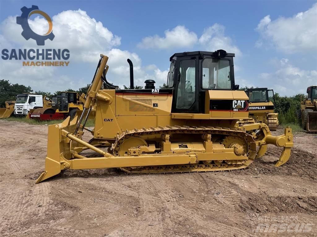 CAT D 6 G Pásové dozery