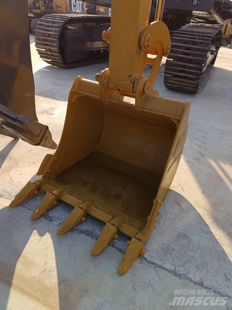 CAT 306 E2 Pásová rýpadla