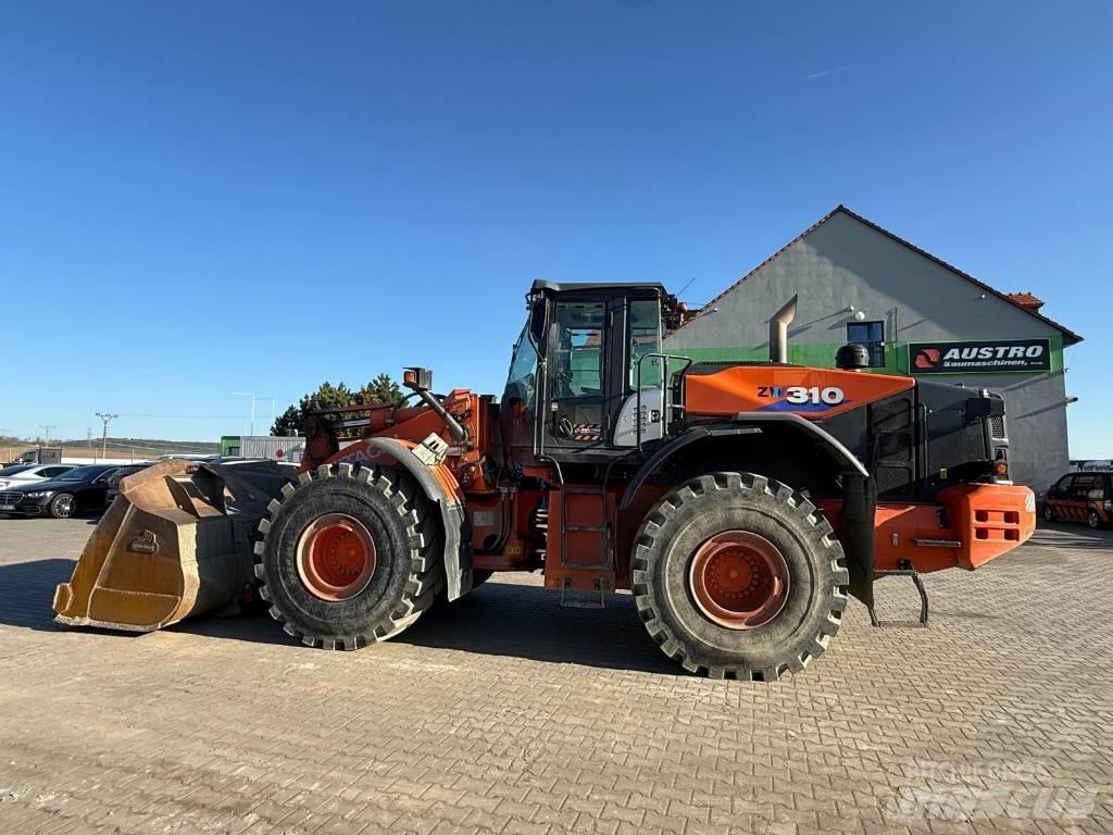 Hitachi ZW 310-6 Kolové nakladače