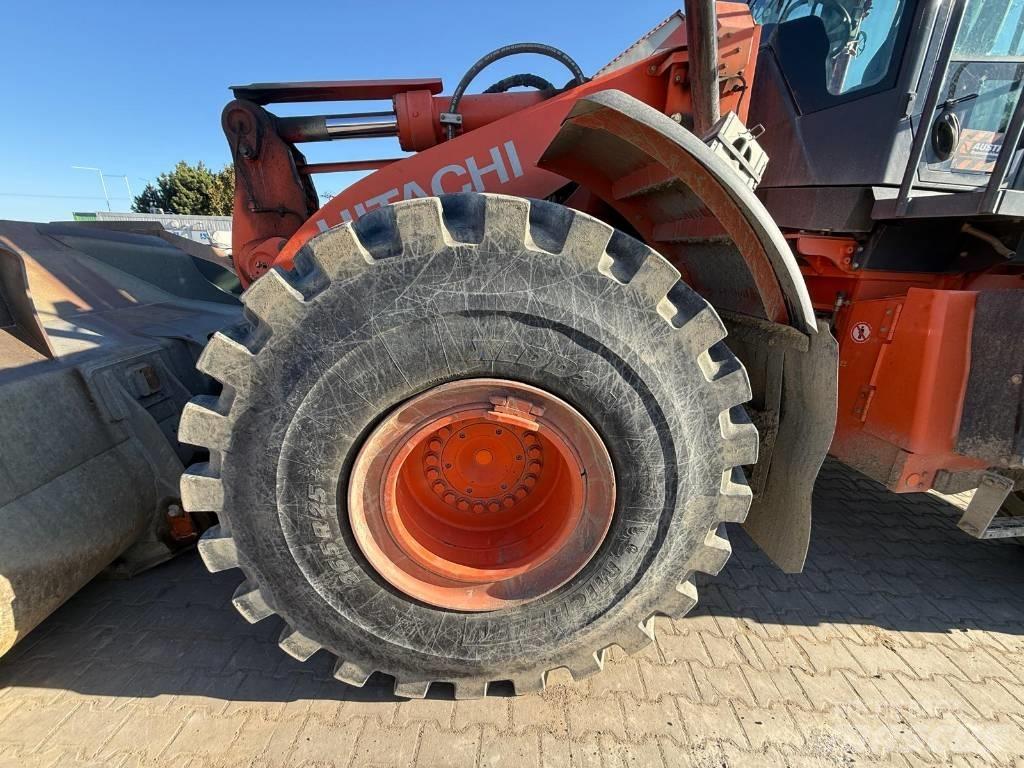 Hitachi ZW 310-6 Kolové nakladače