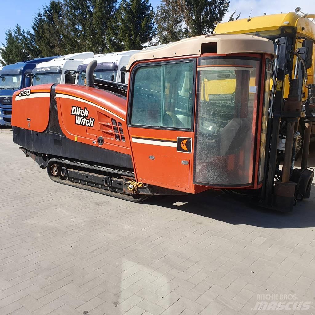 Ditch Witch JT 30 Horizontální vrtací zařízení