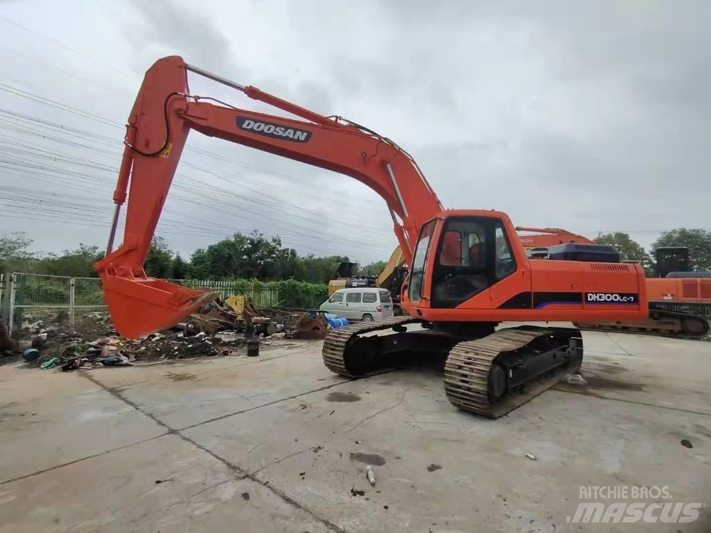 Doosan DH 300 LC-7 Pásová rýpadla