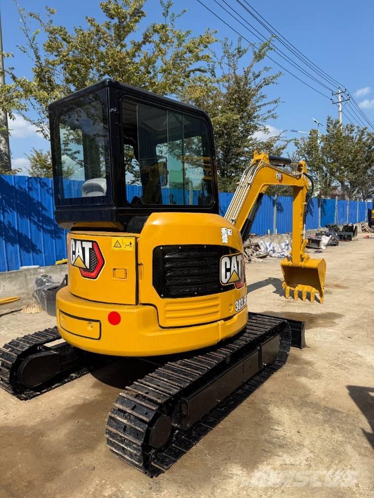 CAT 303.5E Mini rýpadla < 7t