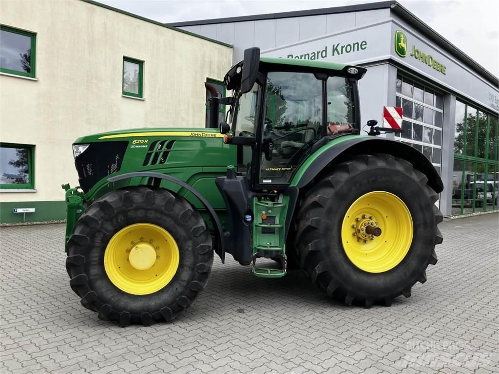 John Deere 6215R Traktory