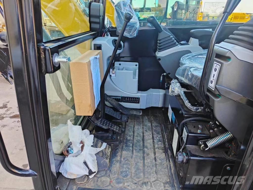 CAT 2024 CAT 305.5 Mini rýpadla < 7t