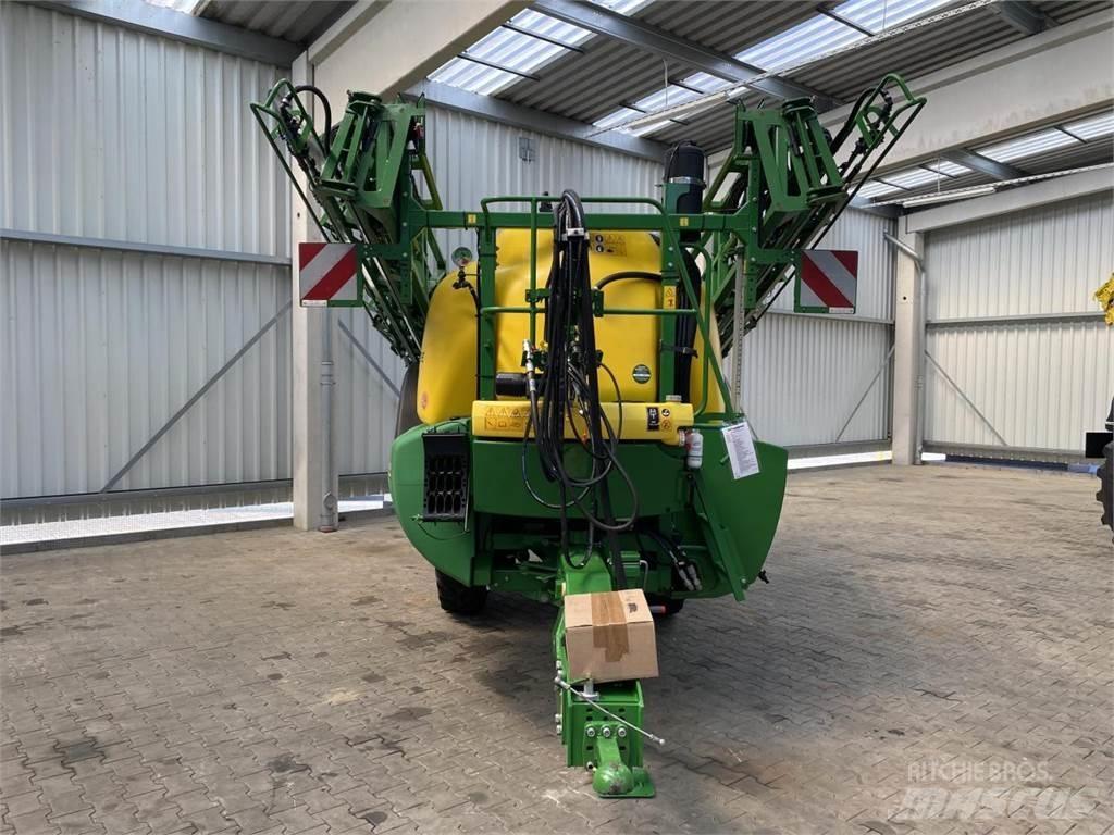 John Deere R740i Tažené postřikovače
