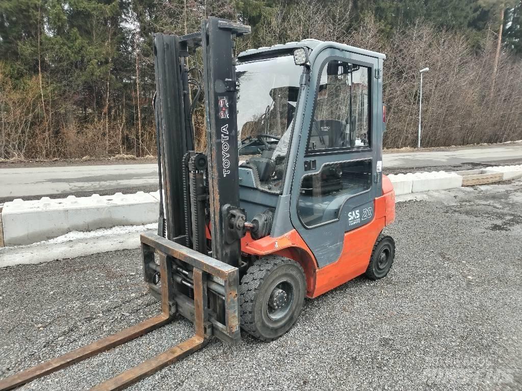 Toyota 7FGF20 LPG vozíky