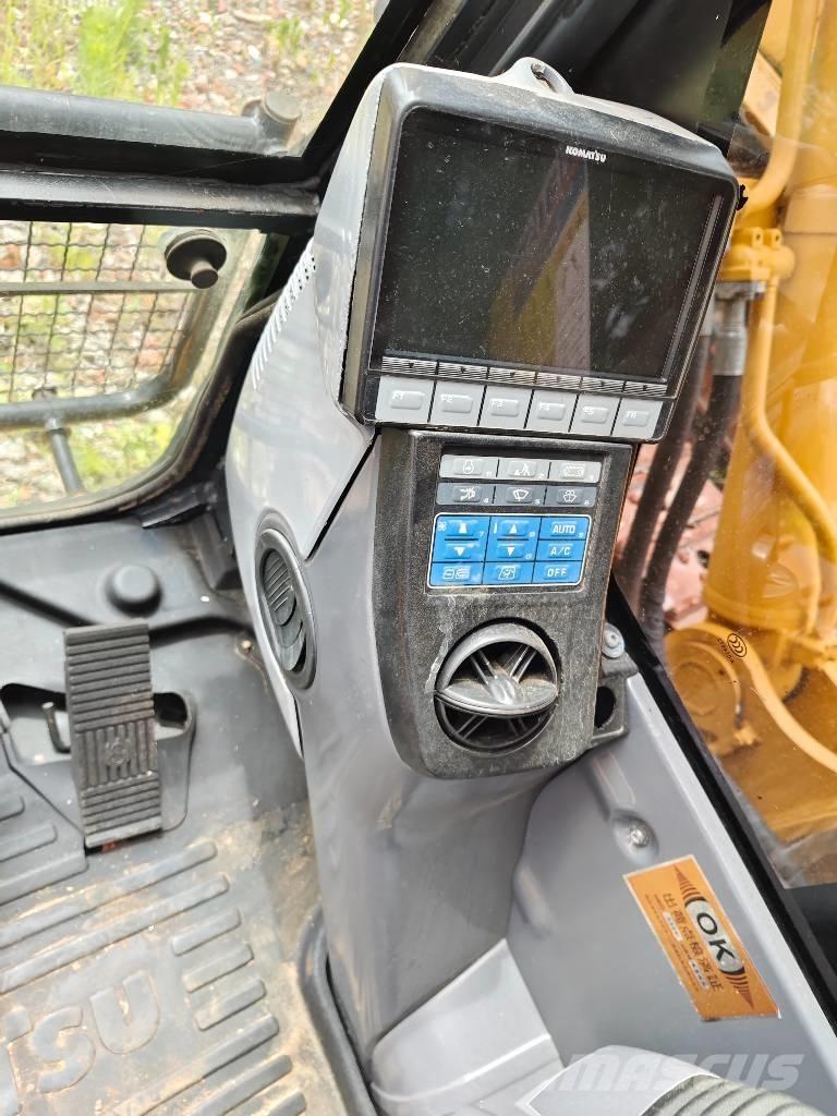 Komatsu PC 450-8 Pásová rýpadla