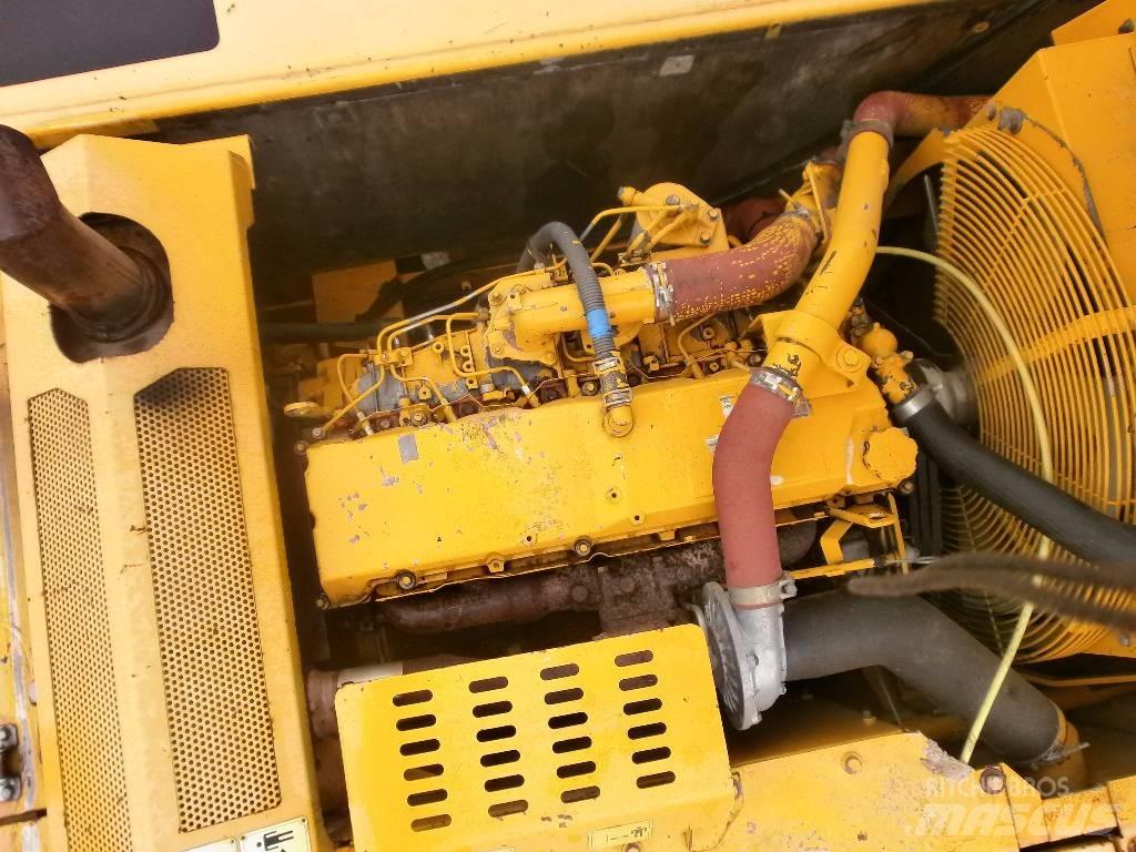 Kobelco E385 Pásová rýpadla