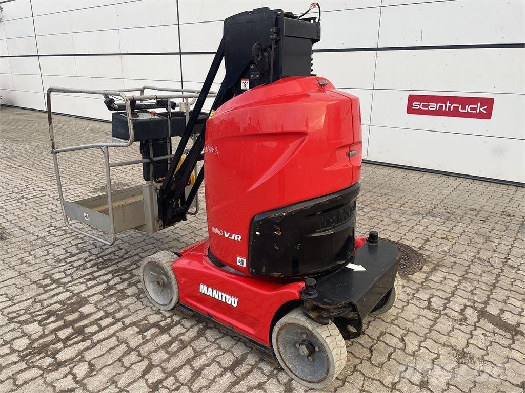 Manitou 100VJR Vertikální sloupové výtahy
