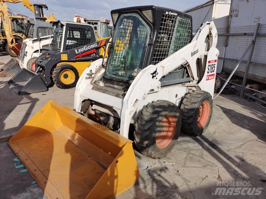 Bobcat S185 Smykem řízené nakladače
