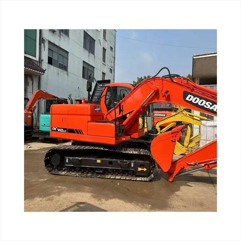 Doosan DX140LC Pásová rýpadla