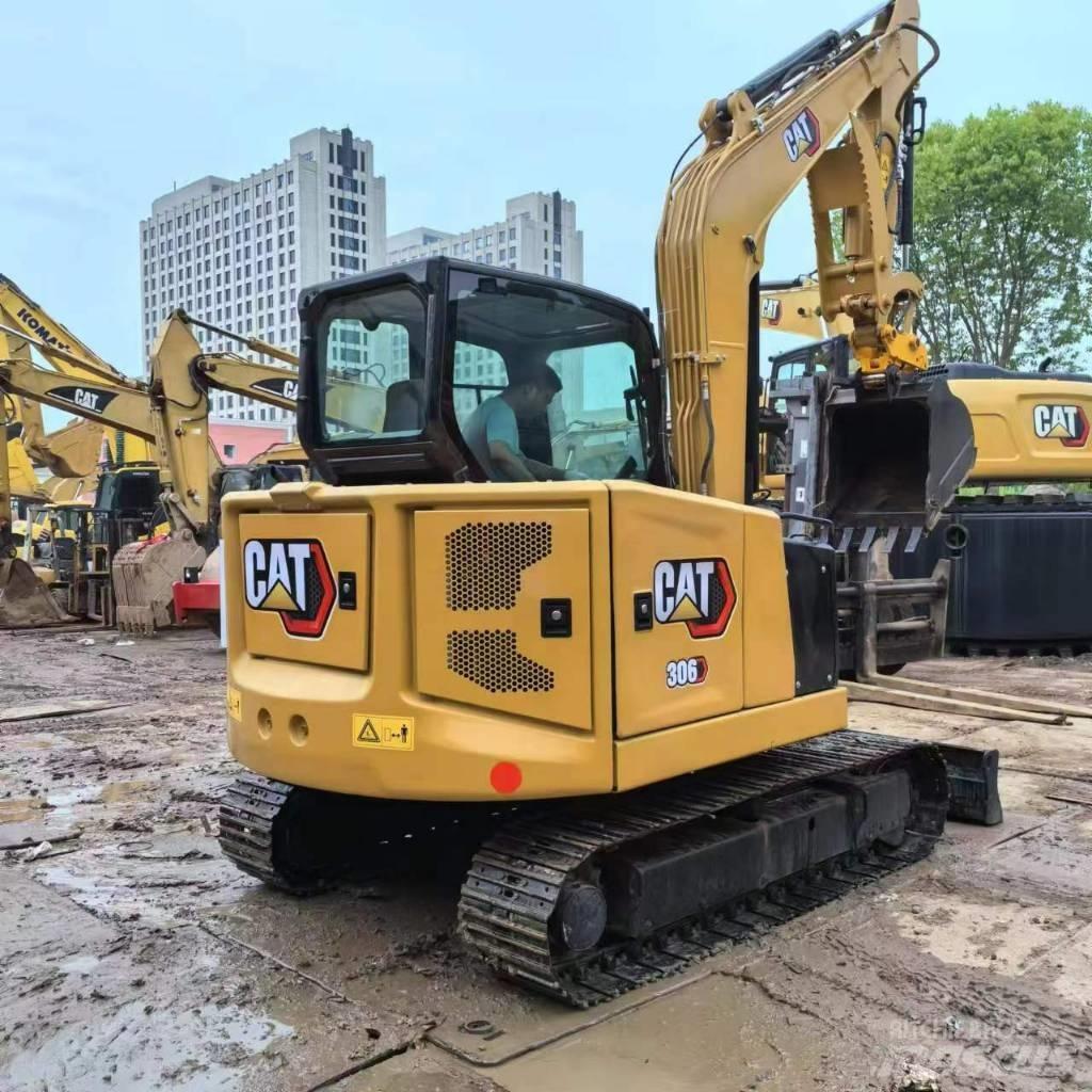 CAT 306 Mini rýpadla < 7t