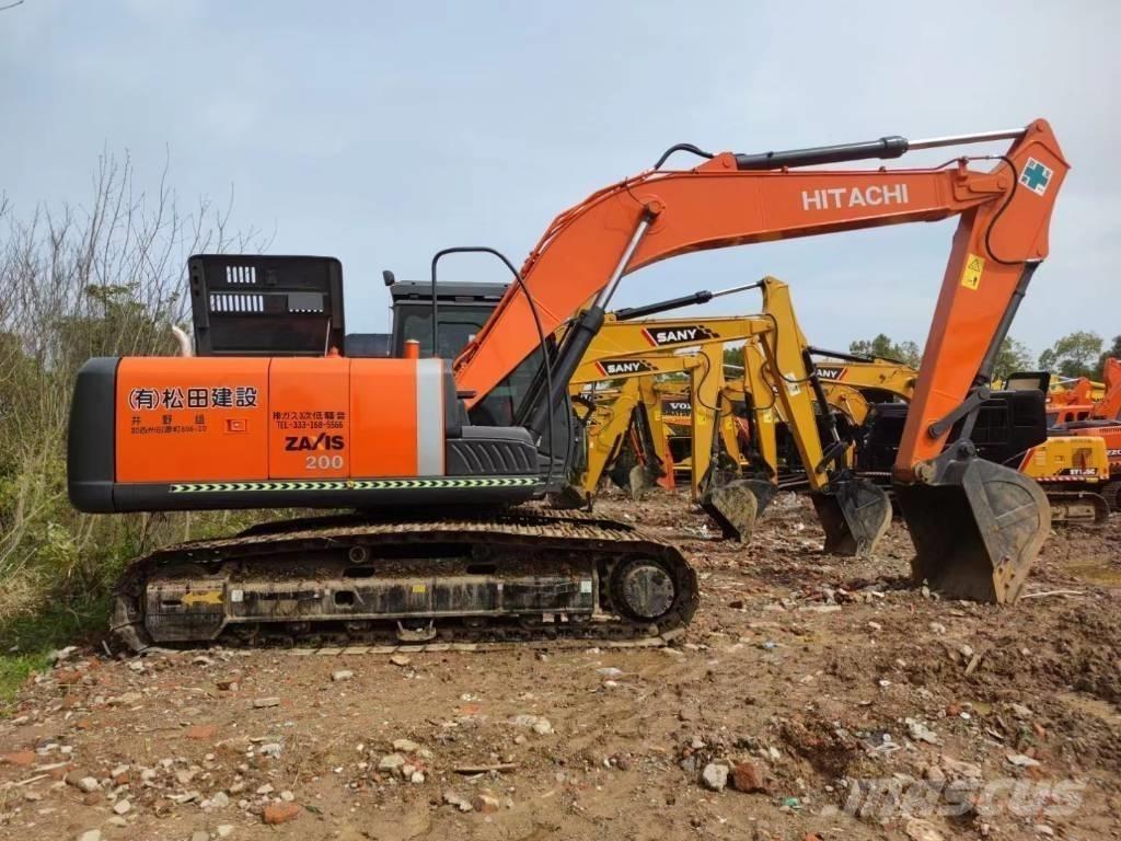 Hitachi ZX200 Pásová rýpadla