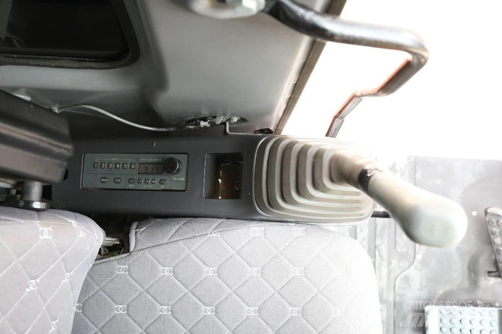Hitachi ZX 60 Pásová rýpadla