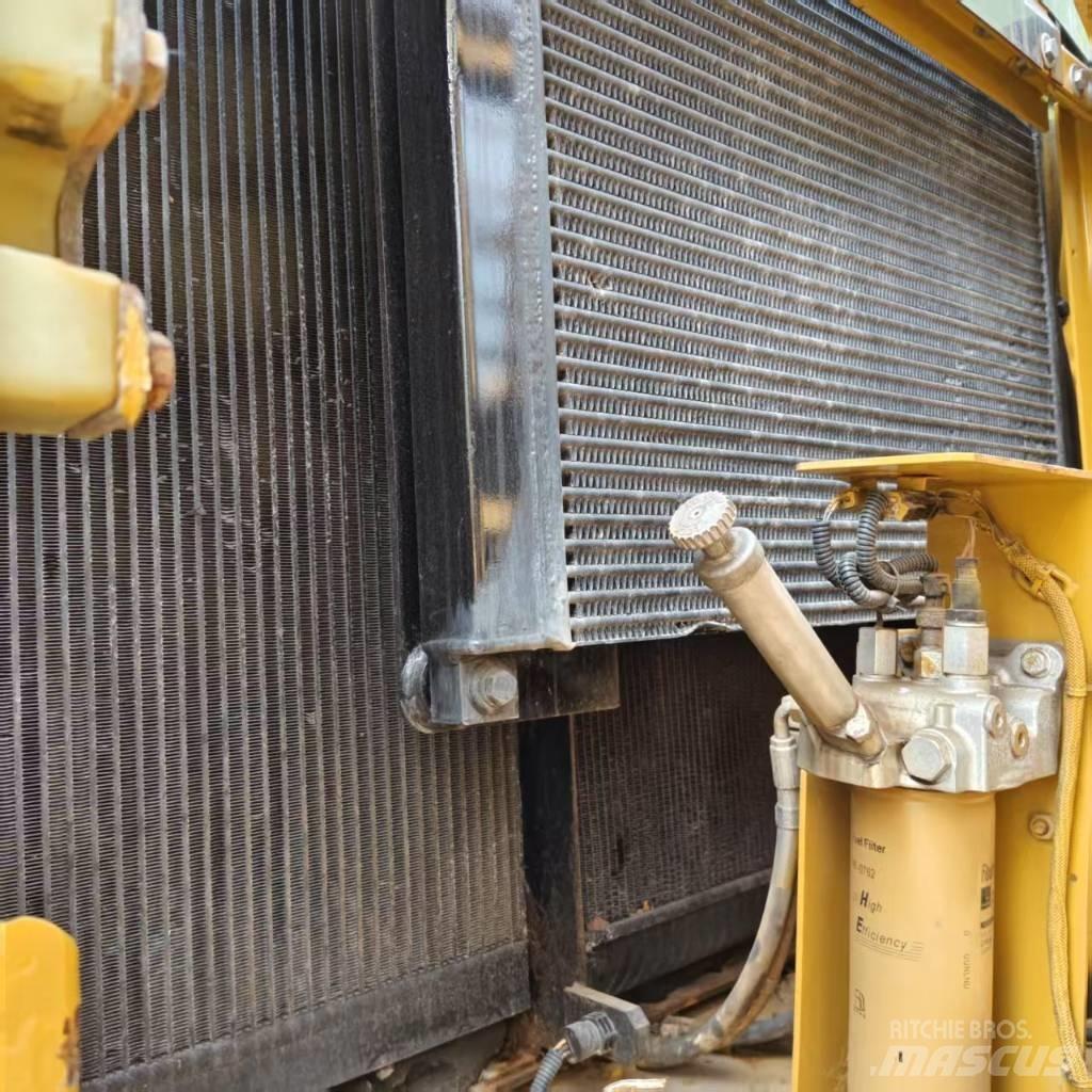 CAT 336 D Pásová rýpadla
