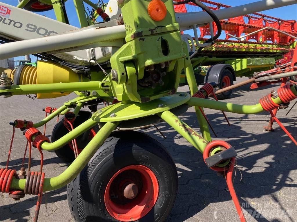 CLAAS Volto 900 Obraceče a shrabovače sena